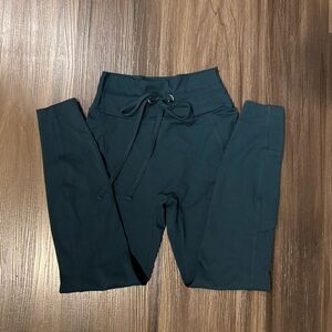 Bombshell Sportswear Empowered Peacock Leggings Small